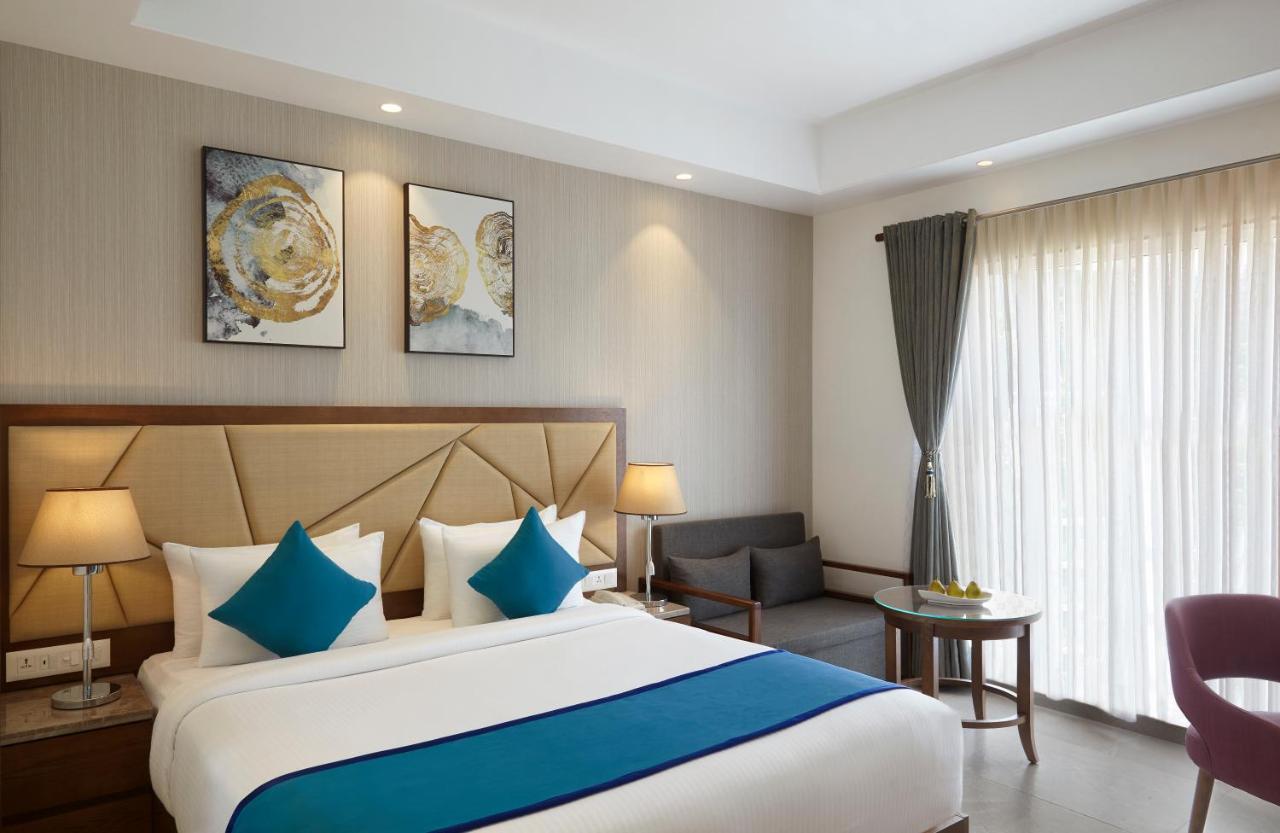 Click Hotel Aurangabad Екстериор снимка